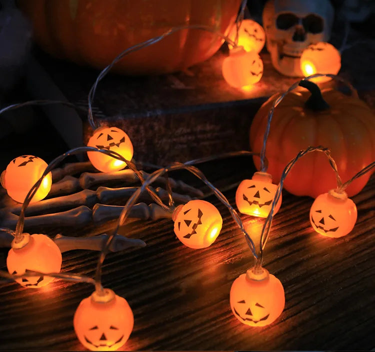 Ghoulish Gleam Décor - Illuminate Your Halloween with Spooktacular Charm!