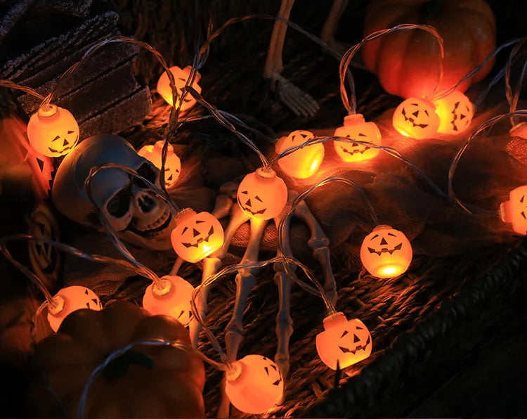 Ghoulish Gleam Décor - Illuminate Your Halloween with Spooktacular Charm!